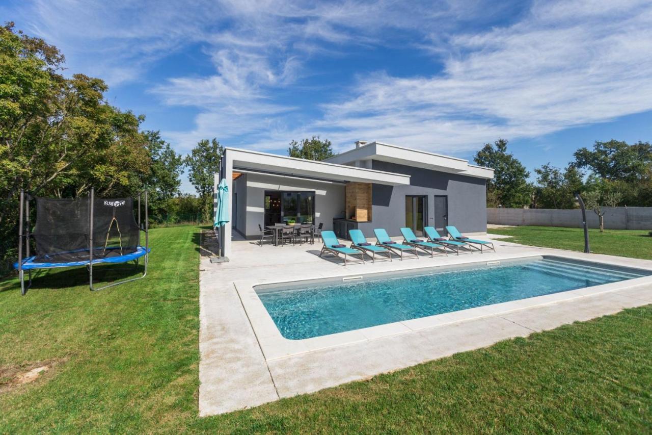 Villa Mariva Žminj Esterno foto